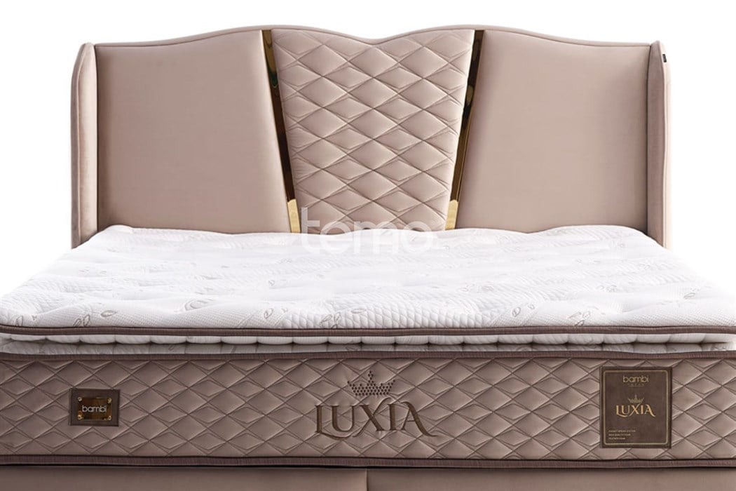 Bambi Luxia Başlık