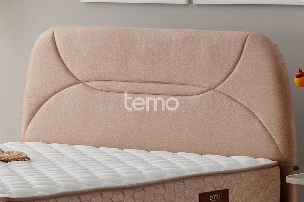 Bambi Oviedo Başlık