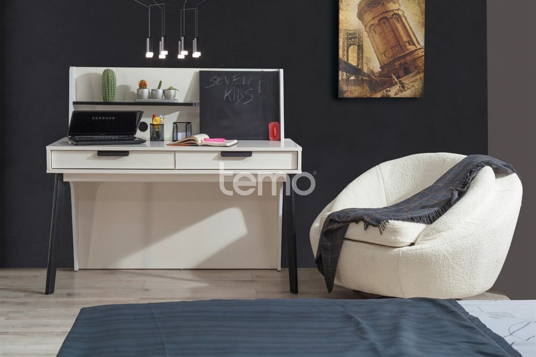 KOLEZYUM AY GENÇ ODASI