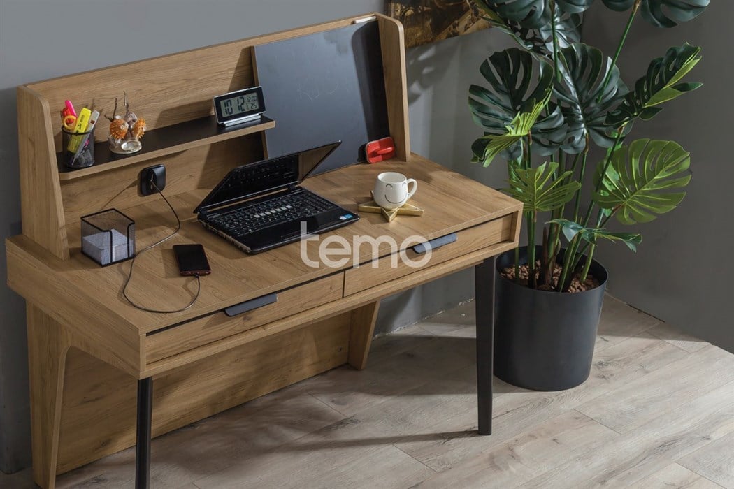 Kolezyum Çalışma Masası