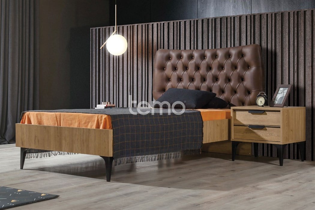 KOLEZYUM GENÇ ODASI