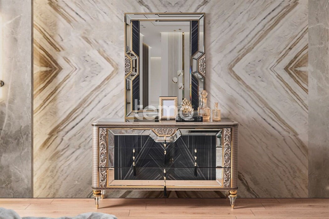 KRİSTAL YATAK ODASI