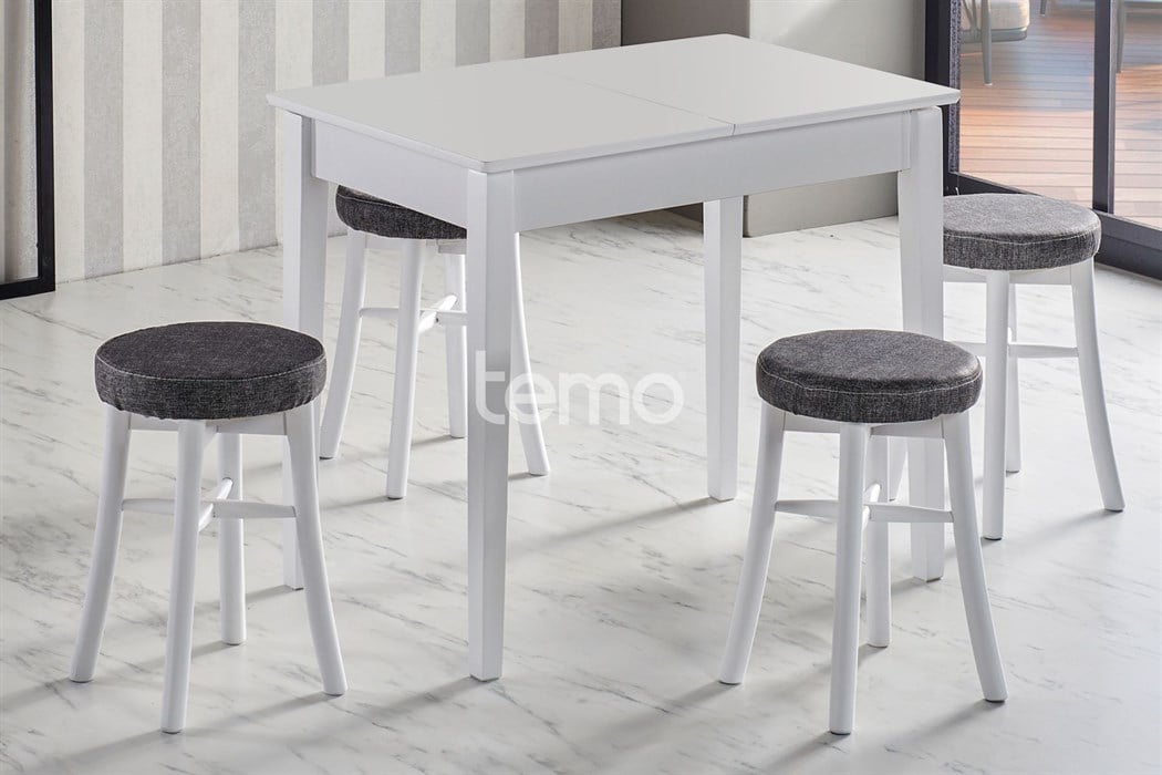 Şirin Mutfak Masası