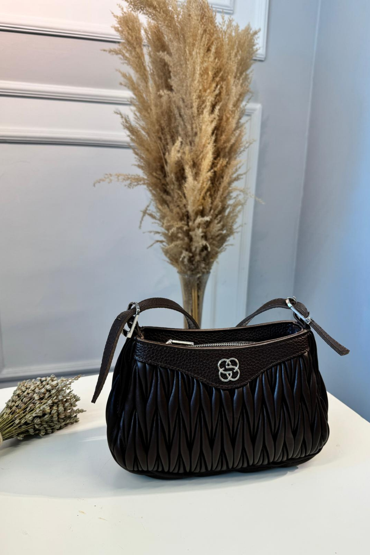 Gerçek Deri Tasarım Marka Model Baget Çanta Siyah