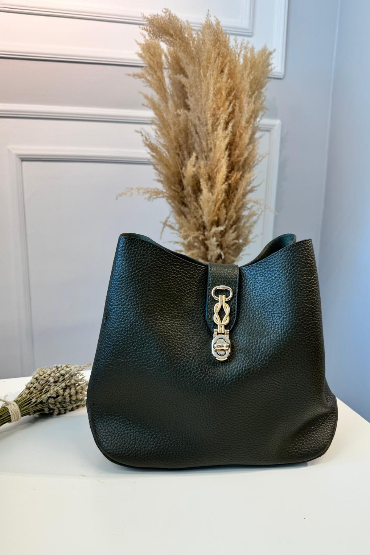 Gerçek Deri Yavru Çantalı Kilit Detaylı Çanta Haki Yeşil