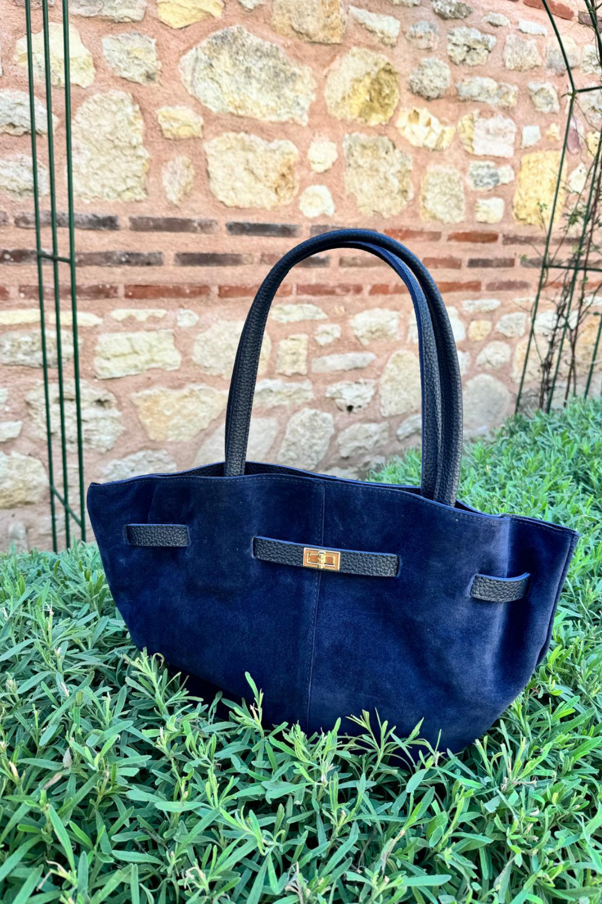 Gerçek Süet Deri Toka Detaylı Maxi Çanta Lacivert