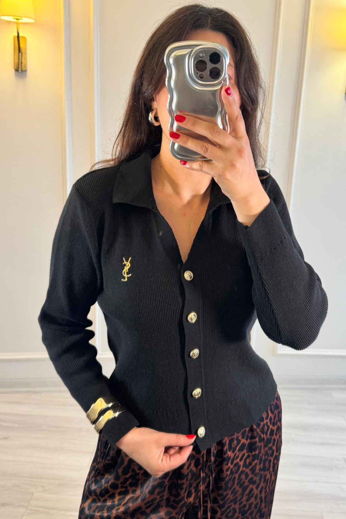 Marka Model Hırka Siyah