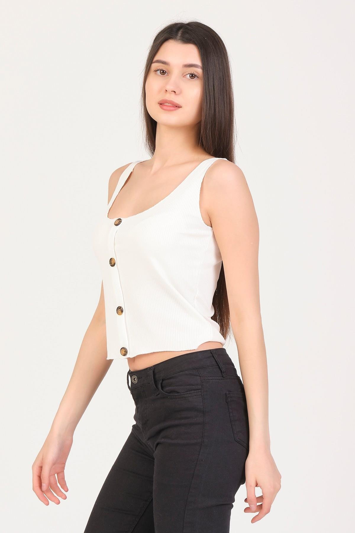 As Collection Beyaz Düğmeli Kolsuz Kadın T-Shirt