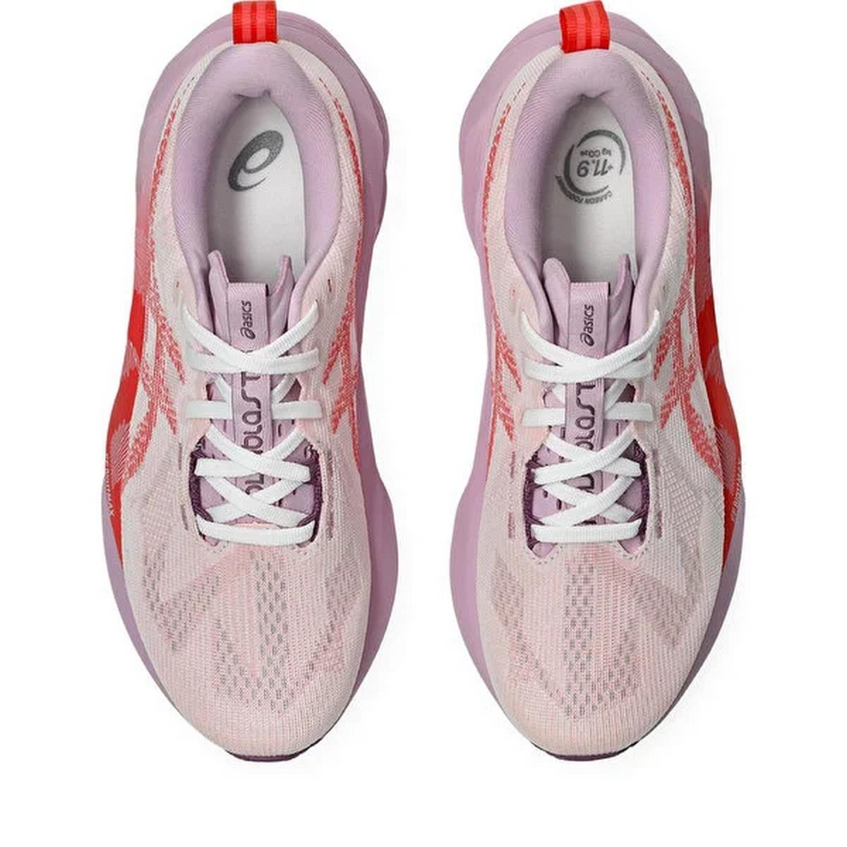 Asics 1012B765-101 Novablast 5 Kadın Koşu Ayakkabısı