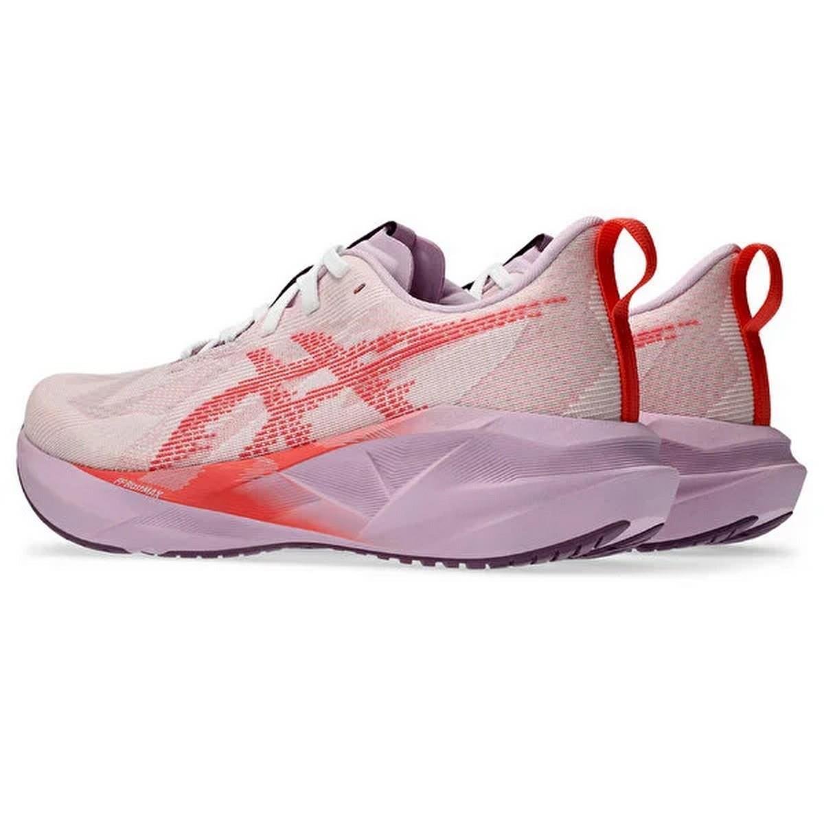 Asics 1012B765-101 Novablast 5 Kadın Koşu Ayakkabısı