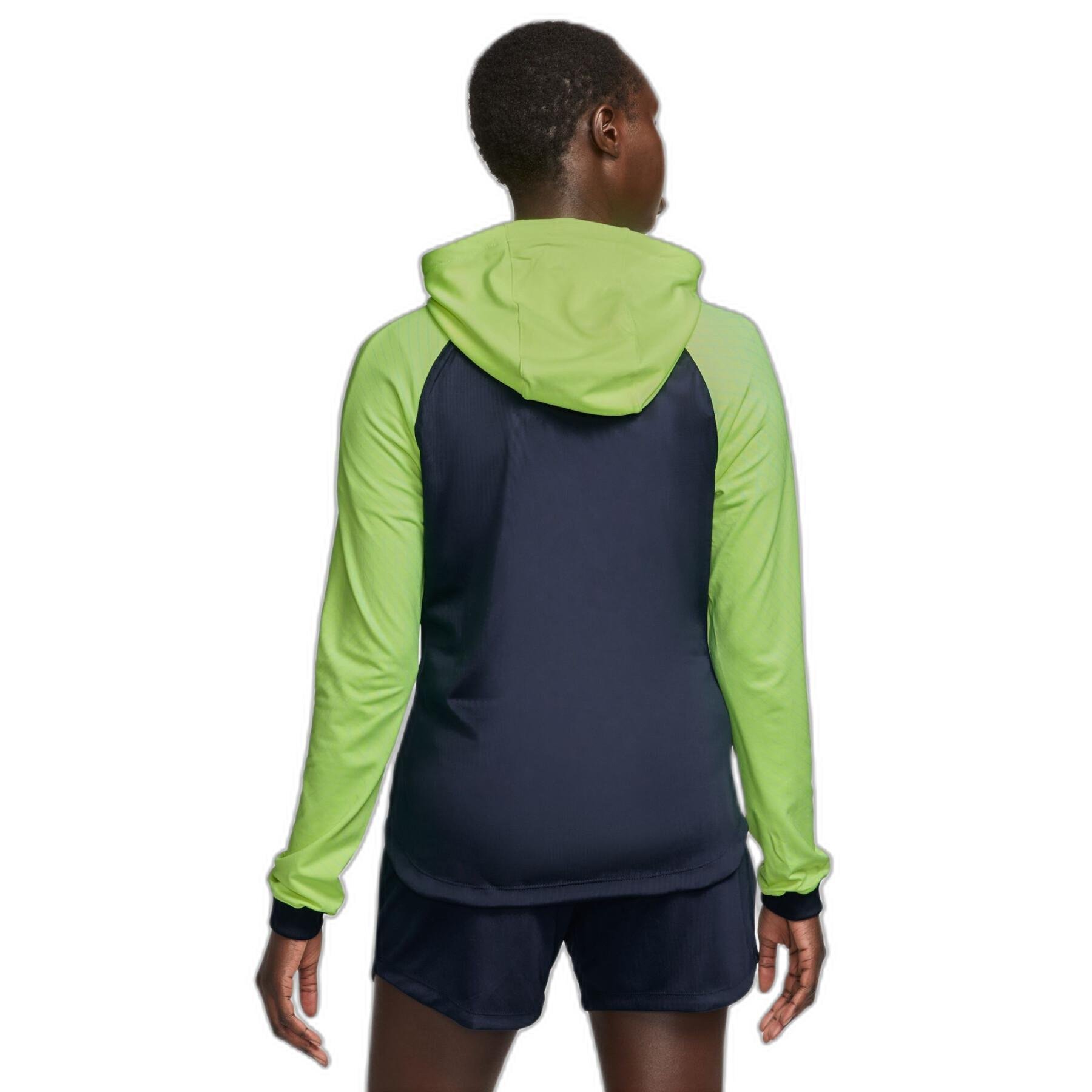 Nike DR2573-452 Dri-Fit Strike Kadın Sweatshirt