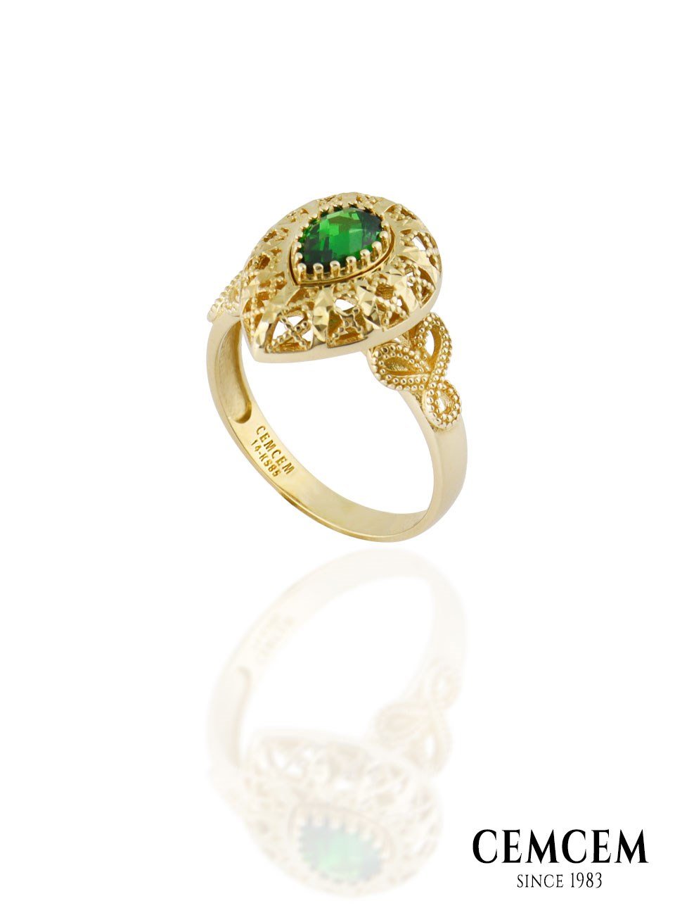 Cemcem Bolide Green I YüzükCemcem Bolide Green I YüzükRENKLİ TAŞLI YÜZÜKCEMCEM