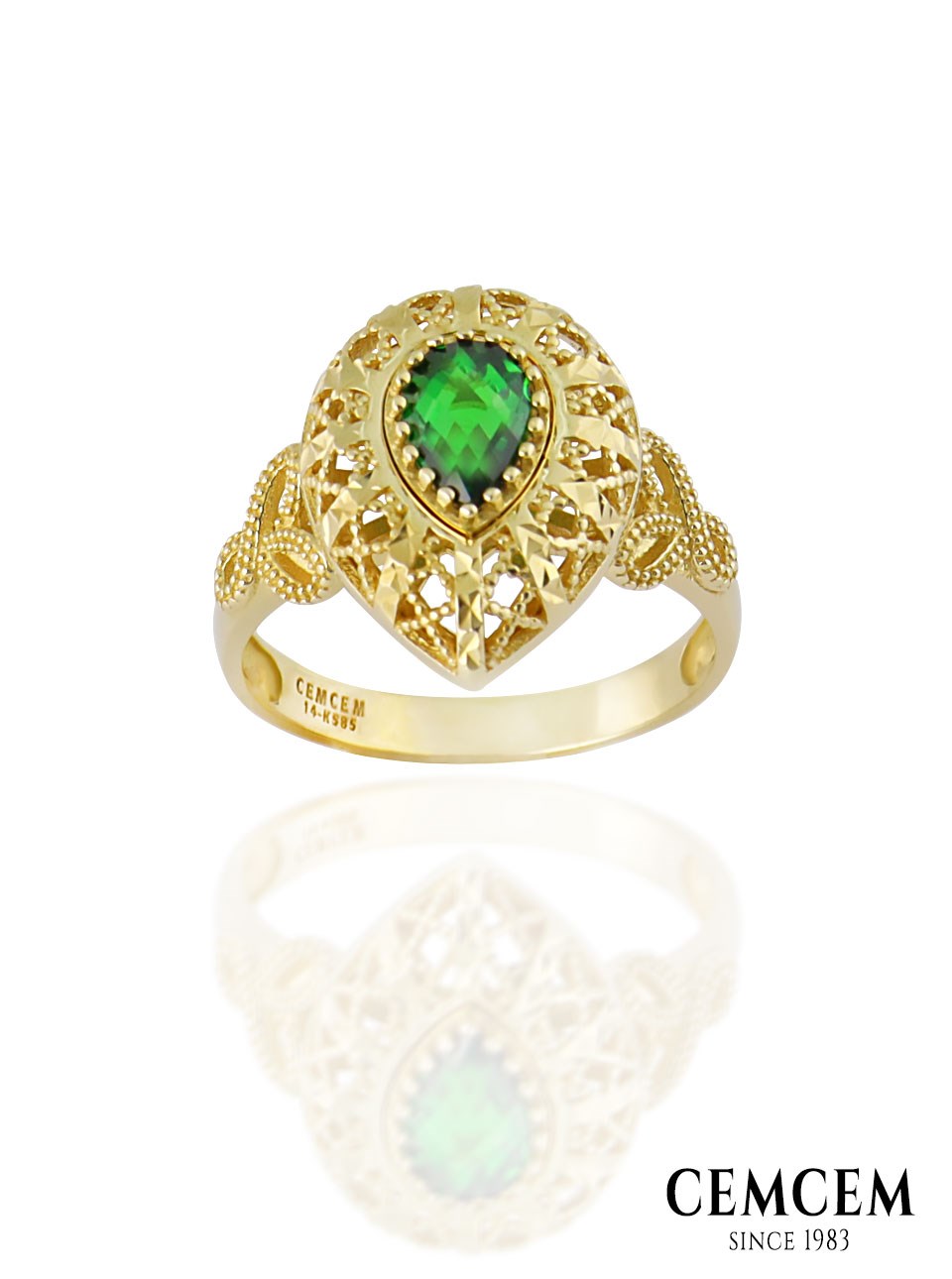 Cemcem Bolide Green I YüzükCemcem Bolide Green I YüzükRENKLİ TAŞLI YÜZÜKCEMCEM