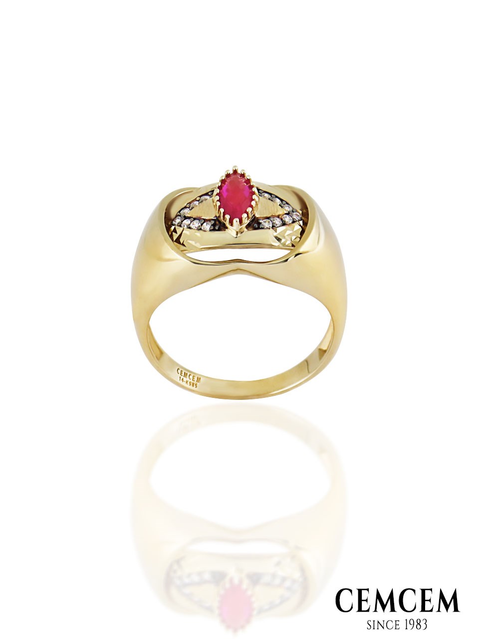 Cemcem Equant Red I YüzükCemcem Equant Red I YüzükRENKLİ TAŞLI YÜZÜKCEMCEM