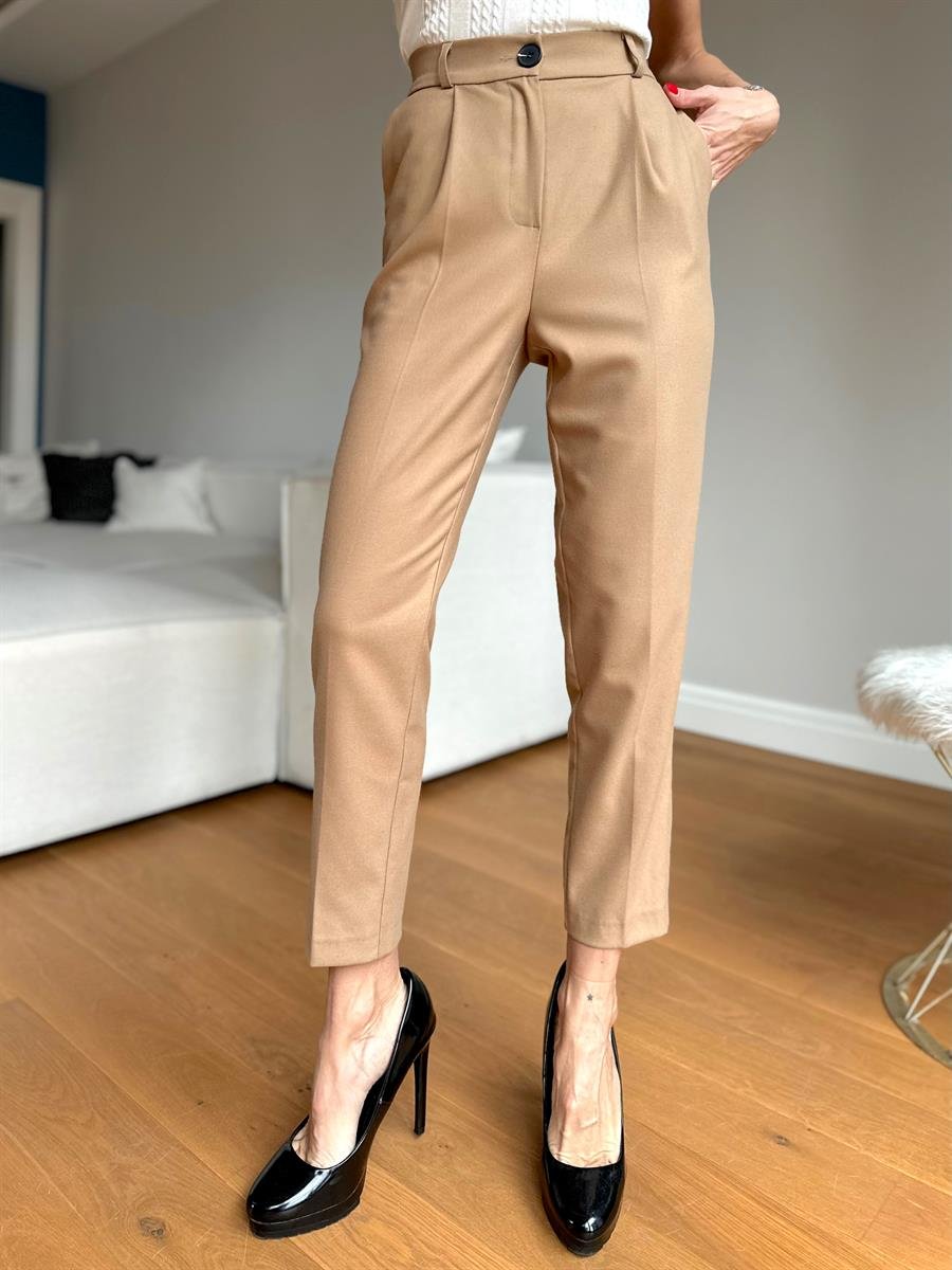 Kadın Beli Lastikli Cepli Camel Havuç Pantolon