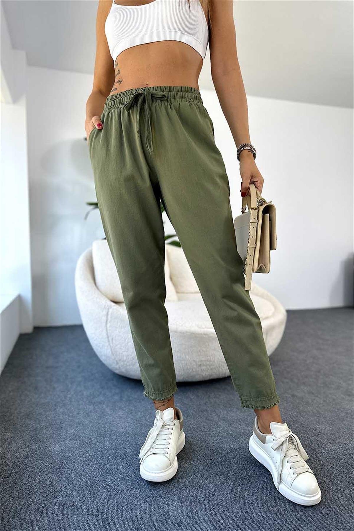 Kadın Beli Lastikli Paçası Püskül Detay Parça Boya Gabardin Haki Pantolon