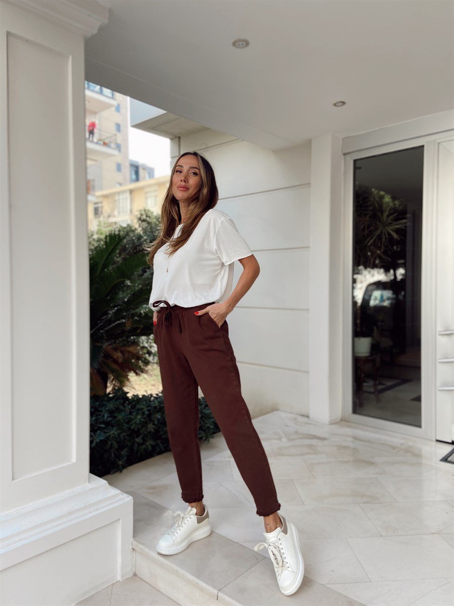 Kadın Beli Lastikli Paçası Püskül Detay Parça Boya Gabardin Kahve Pantolon