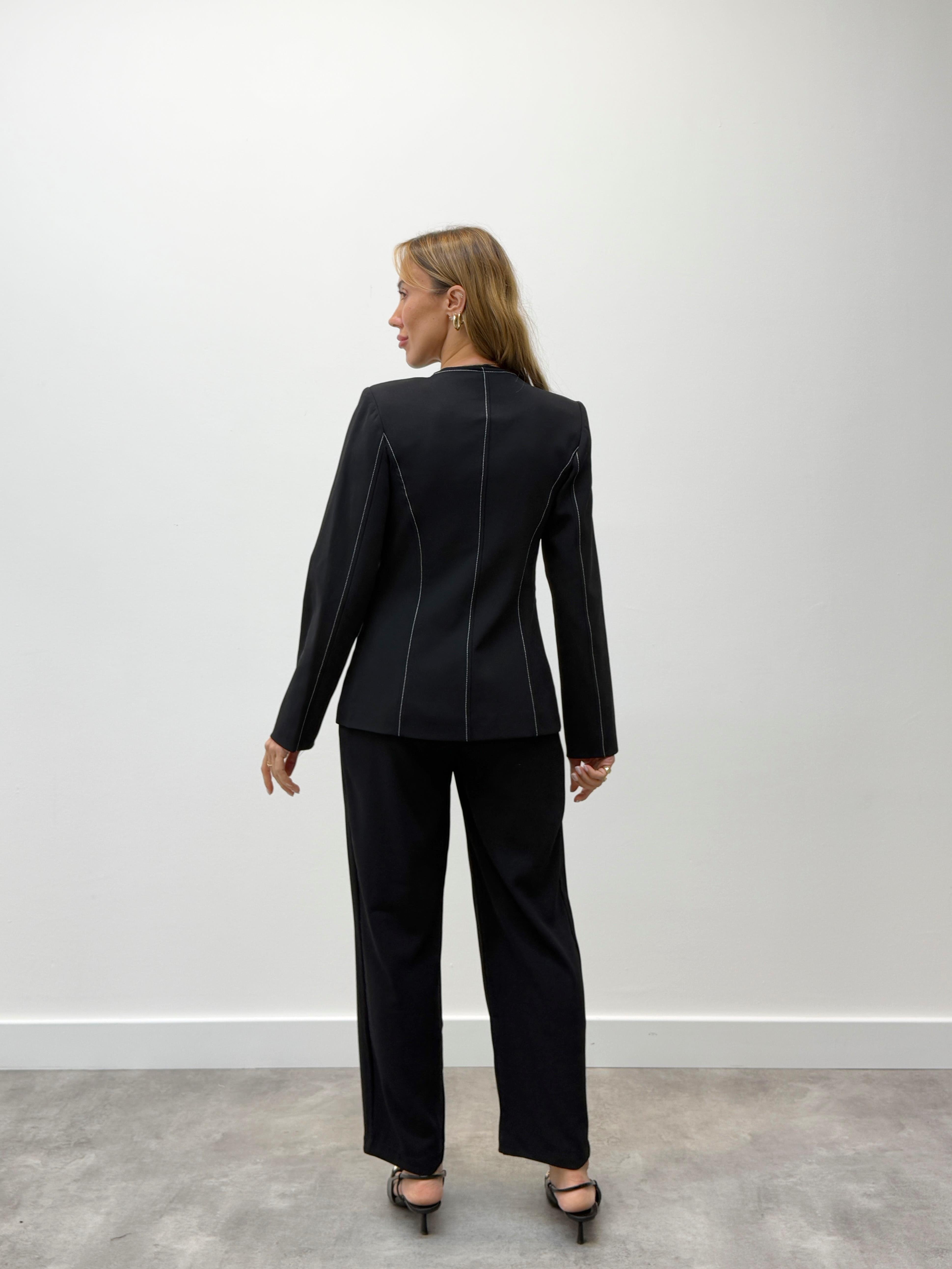 Kadın Premium Piliseli Düğmeli Siyah Pantolon