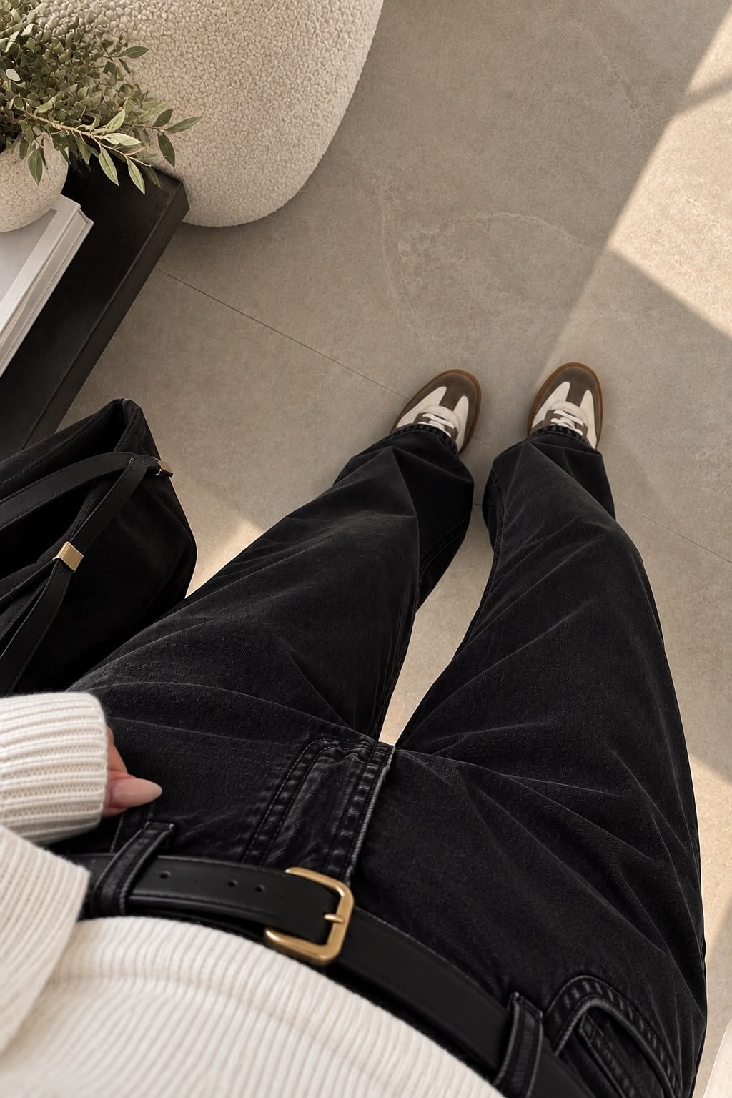 Maison Bol Paça Dökümlü Siyah Pantolon 