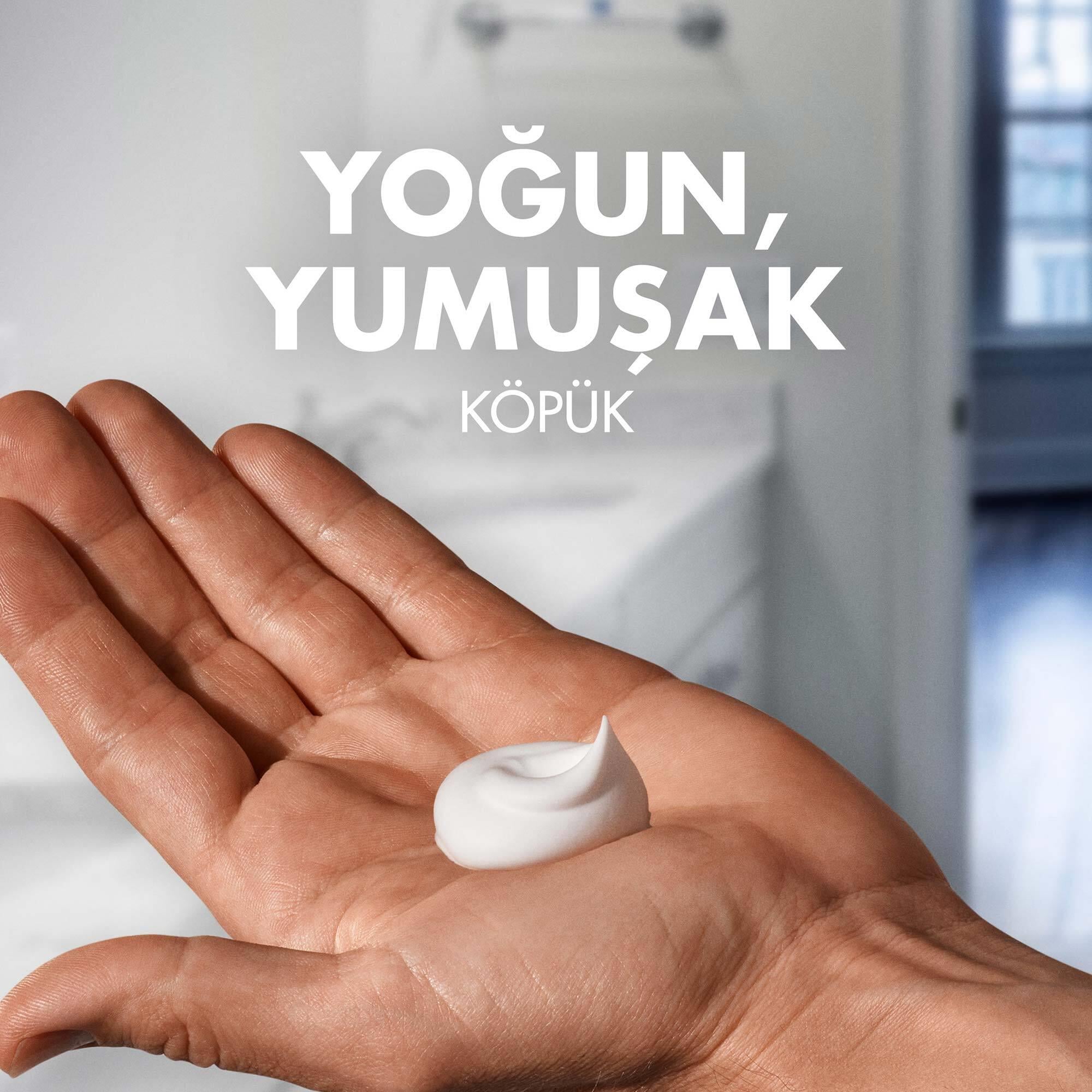 Gillette Series Rahatlatıcı Tıraş Köpüğü Hassas 200 ML