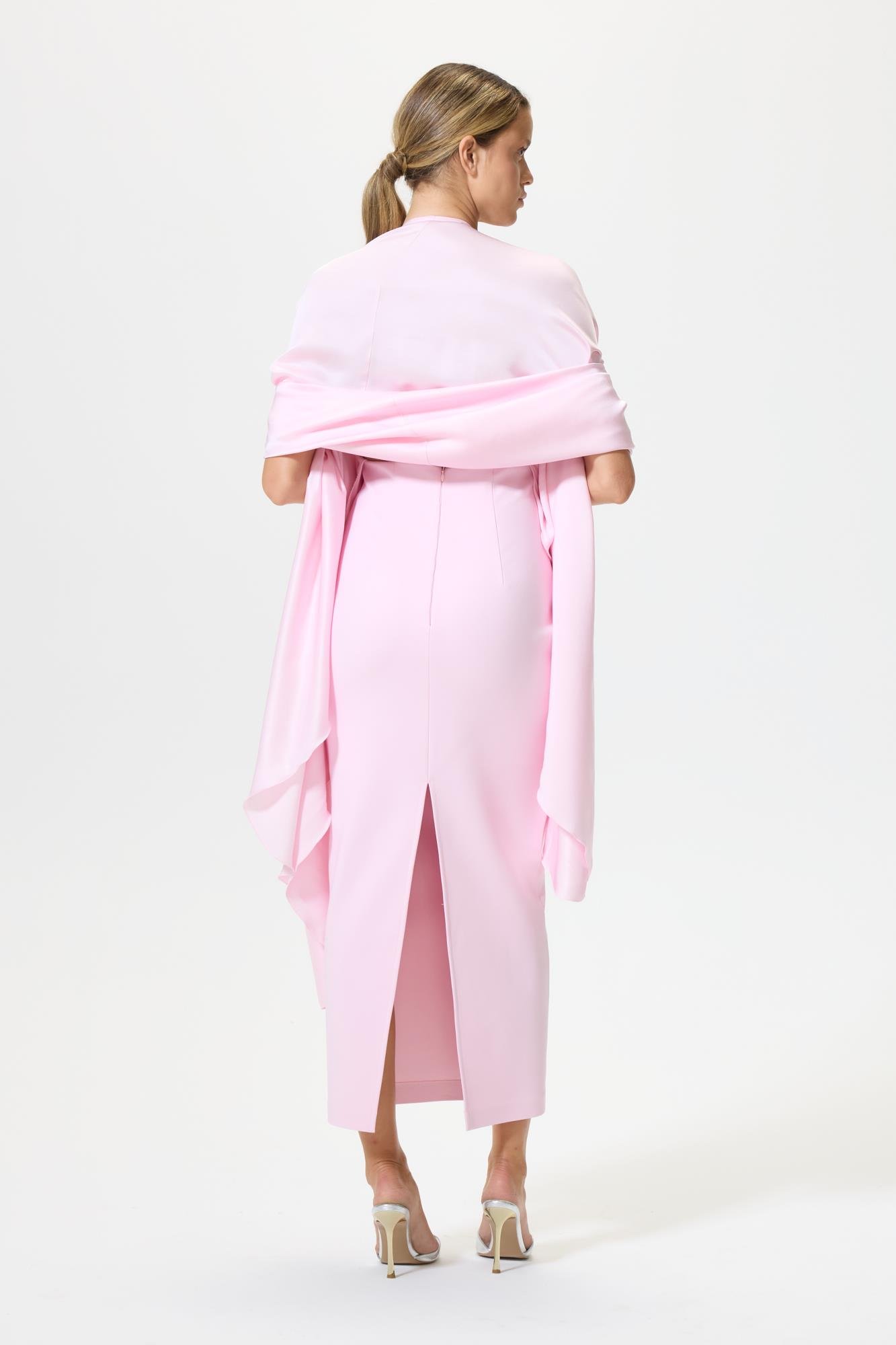 Evia Pembe Elbise
