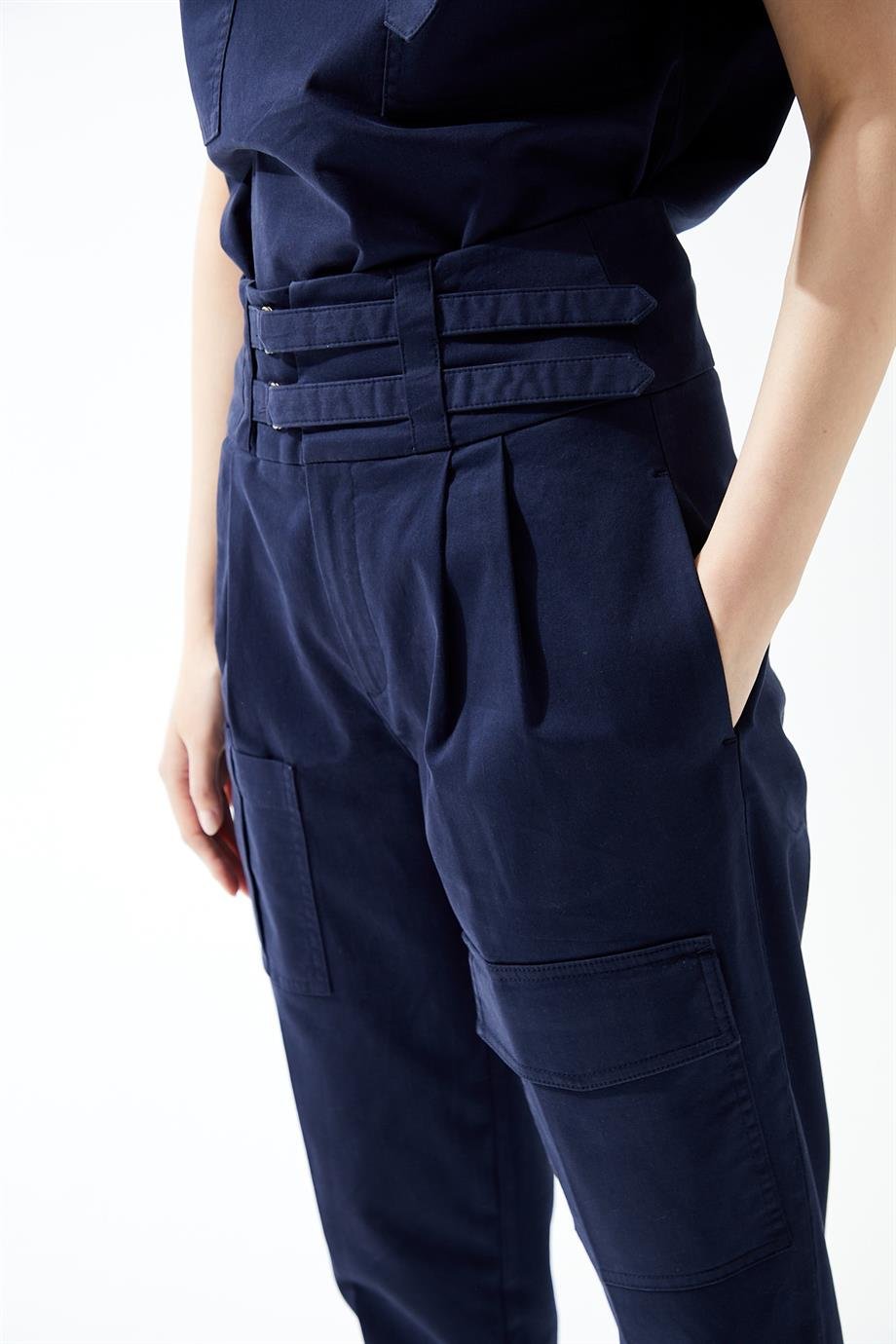 Karen Lacivert Takım