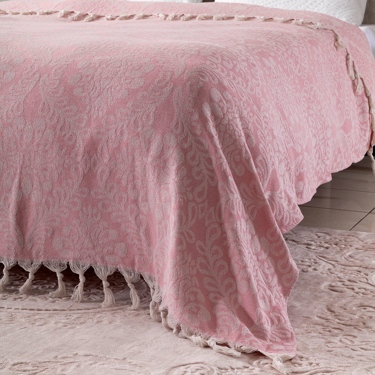  Damask Desenli Çift Kişilik Yatak Örtüsü Jakarlı 200x230 Cm Pembe