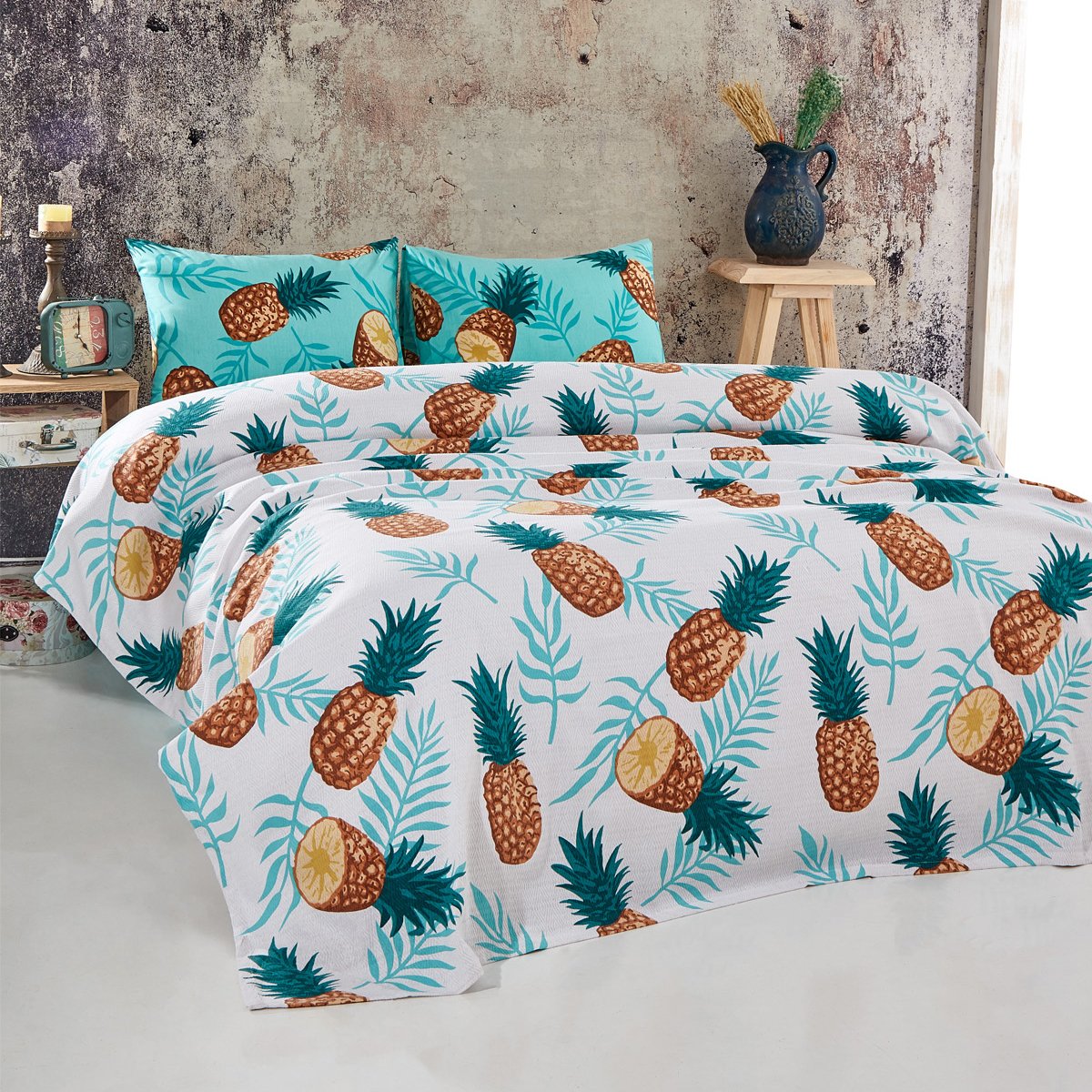 Ananas Desenli Çift Kişilik Pike Takımı Beyaz
