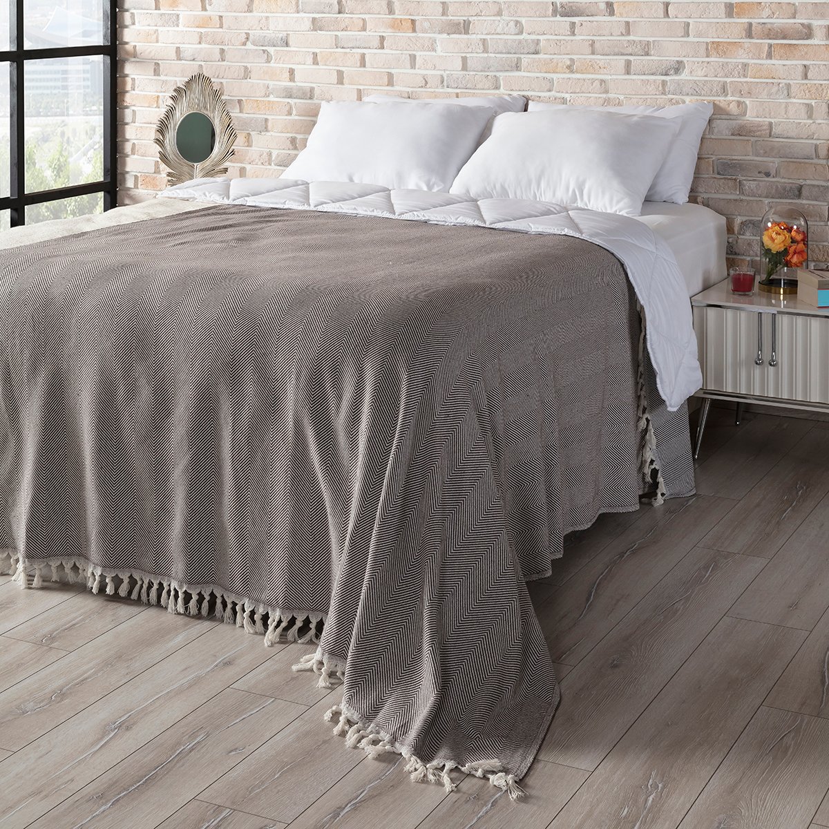 Balık Sırtı Desenli Çift Kişilik Yatak Örtüsü 200x230 Cm Kahve