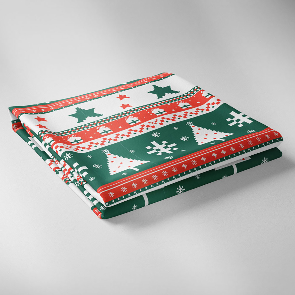 Çam ve Yıldız Desenli Yılbaşı Masa Örtüsü