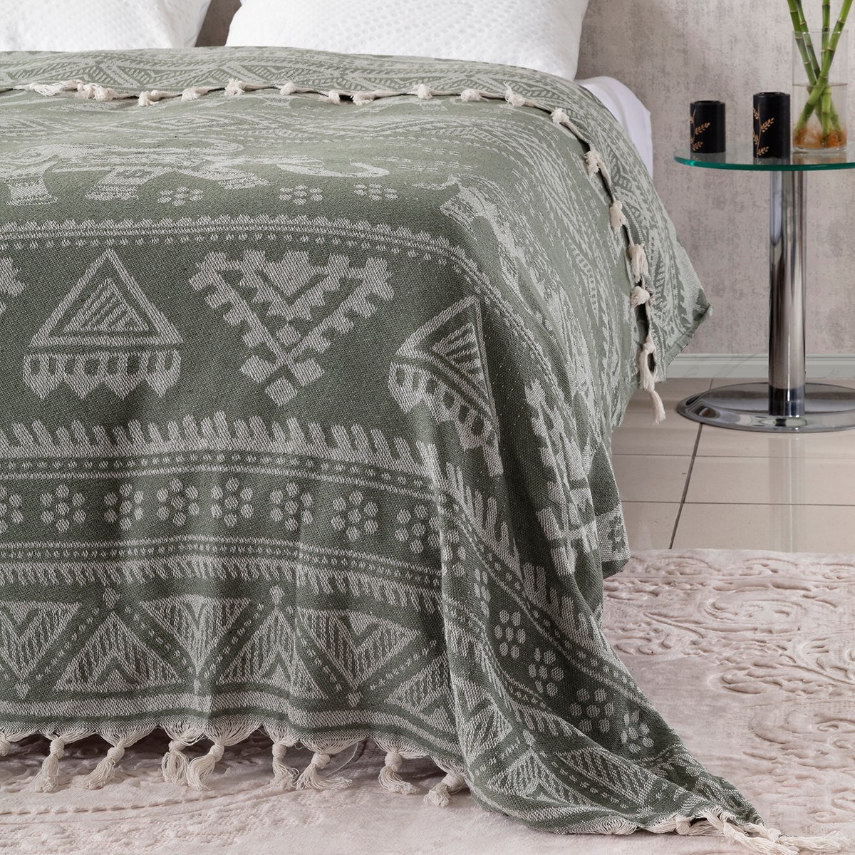 Fil Desenli Çift Kişilik Yatak Örtüsü Jakarlı 200x230 Cm Haki