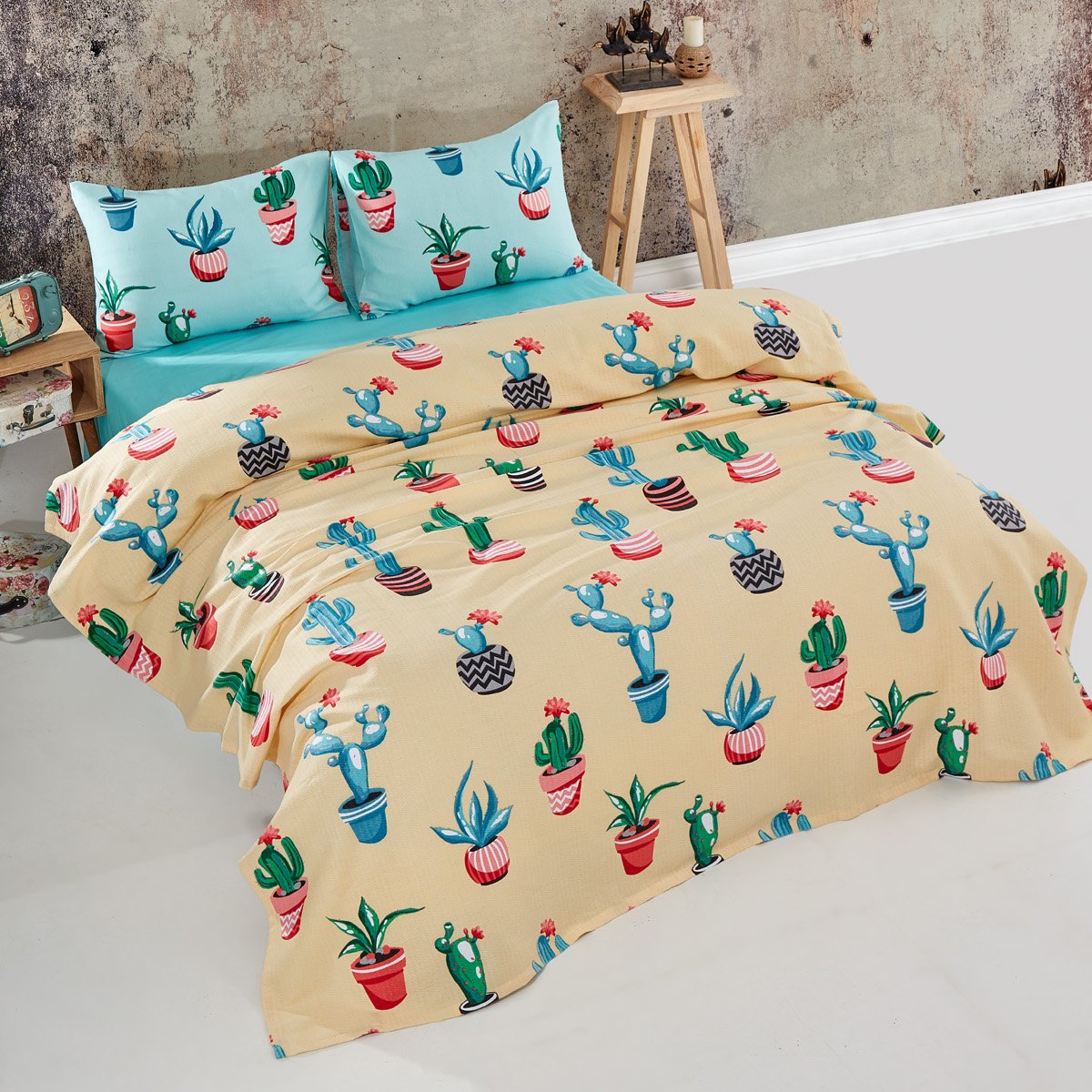 Kaktüs Desenli Tek Kişilik Pike Takımı Sarı