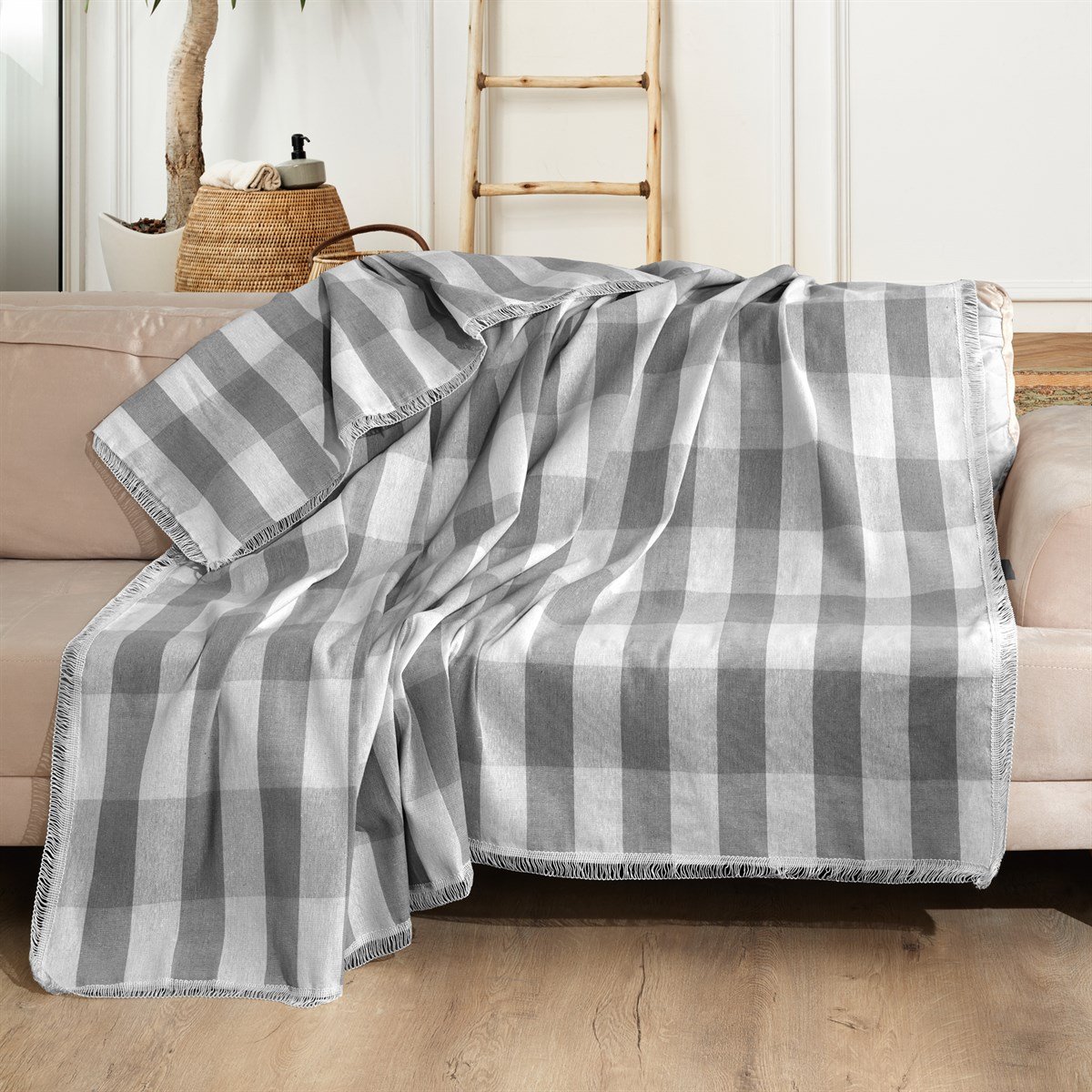 Vagonik Buldan Ekoseli Koltuk Örtüsü - Çekyat Örtüsü - Kanepe Örtüsü 170x210 - Gri