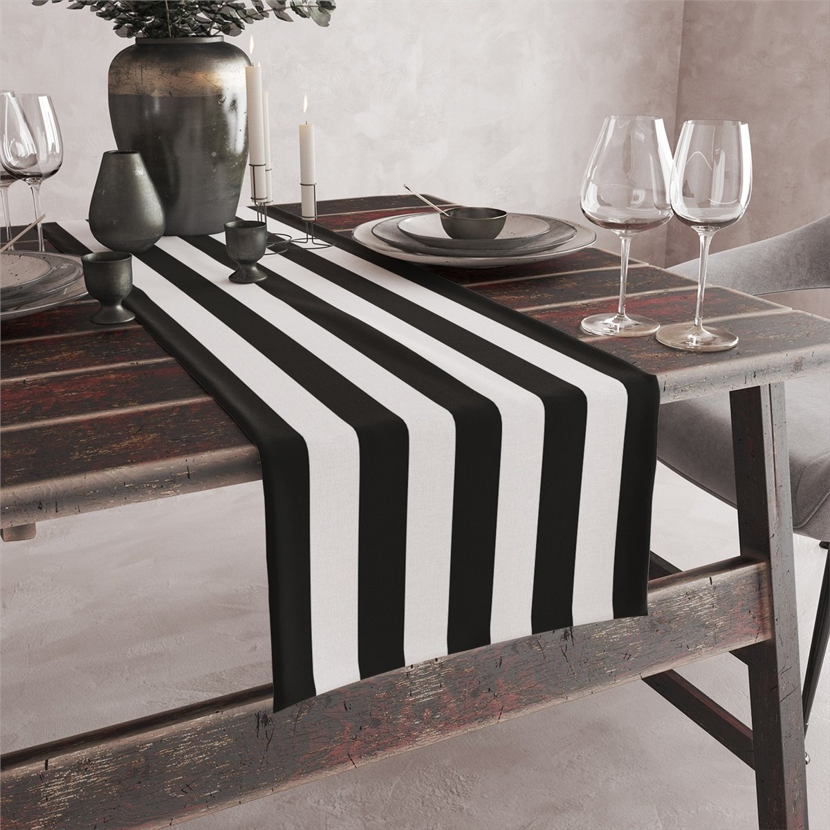 Vagonik Dik Çizgili Desenli Dijital Baskılı Runner 140x40 cm