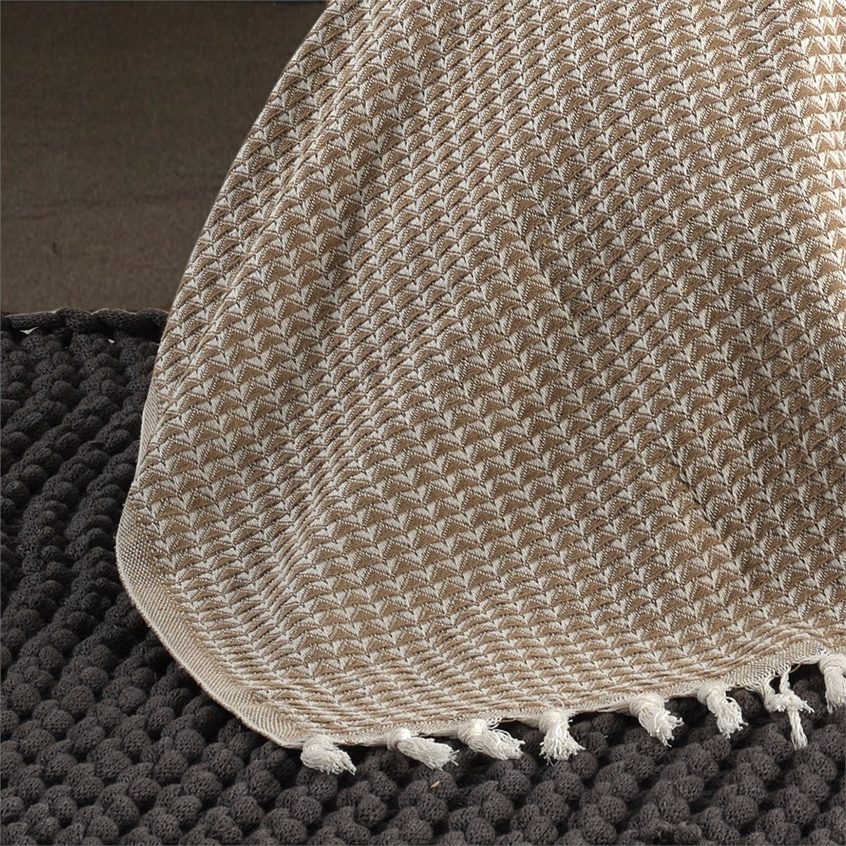 Vagonik Piramit Çift Kişilik Yatak Örtüsü 200 X 230 Cm Pike Pamuklu Koltuk Kanepe Örtüsü Püsküllü - Bej