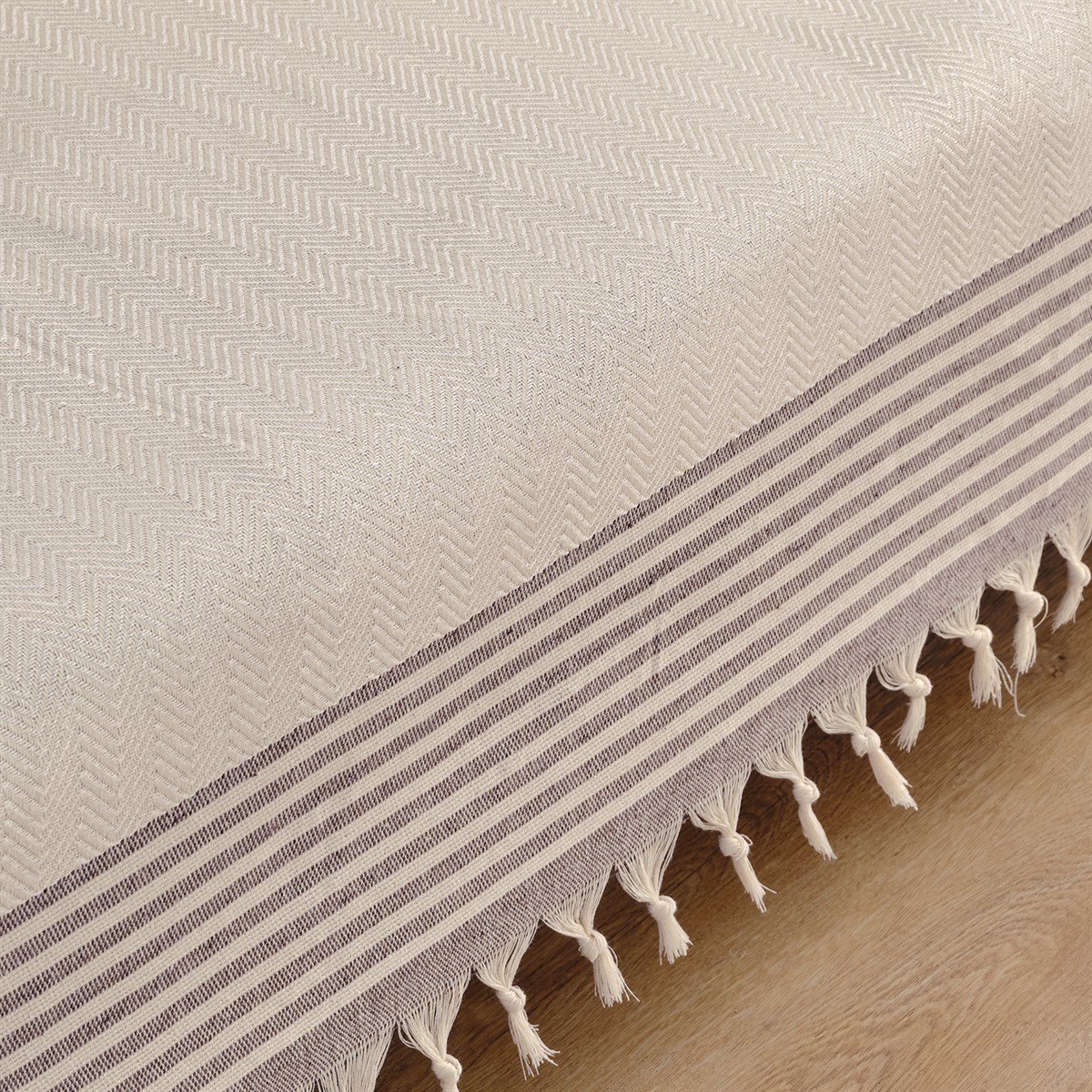 Vagonik Sofia Koltuk Örtüsü 115x200 cm Ekru