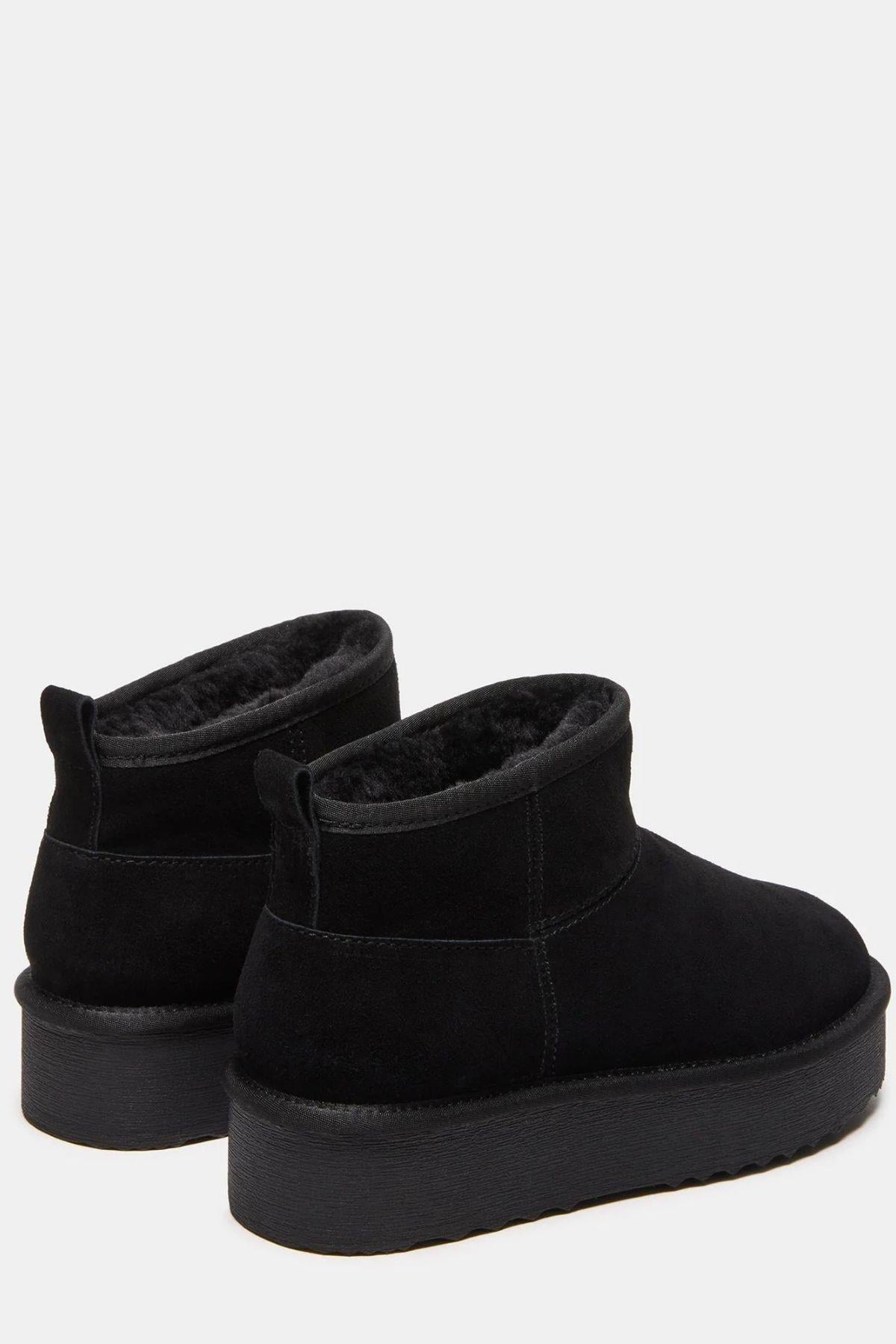 Ugg Siyah Bot