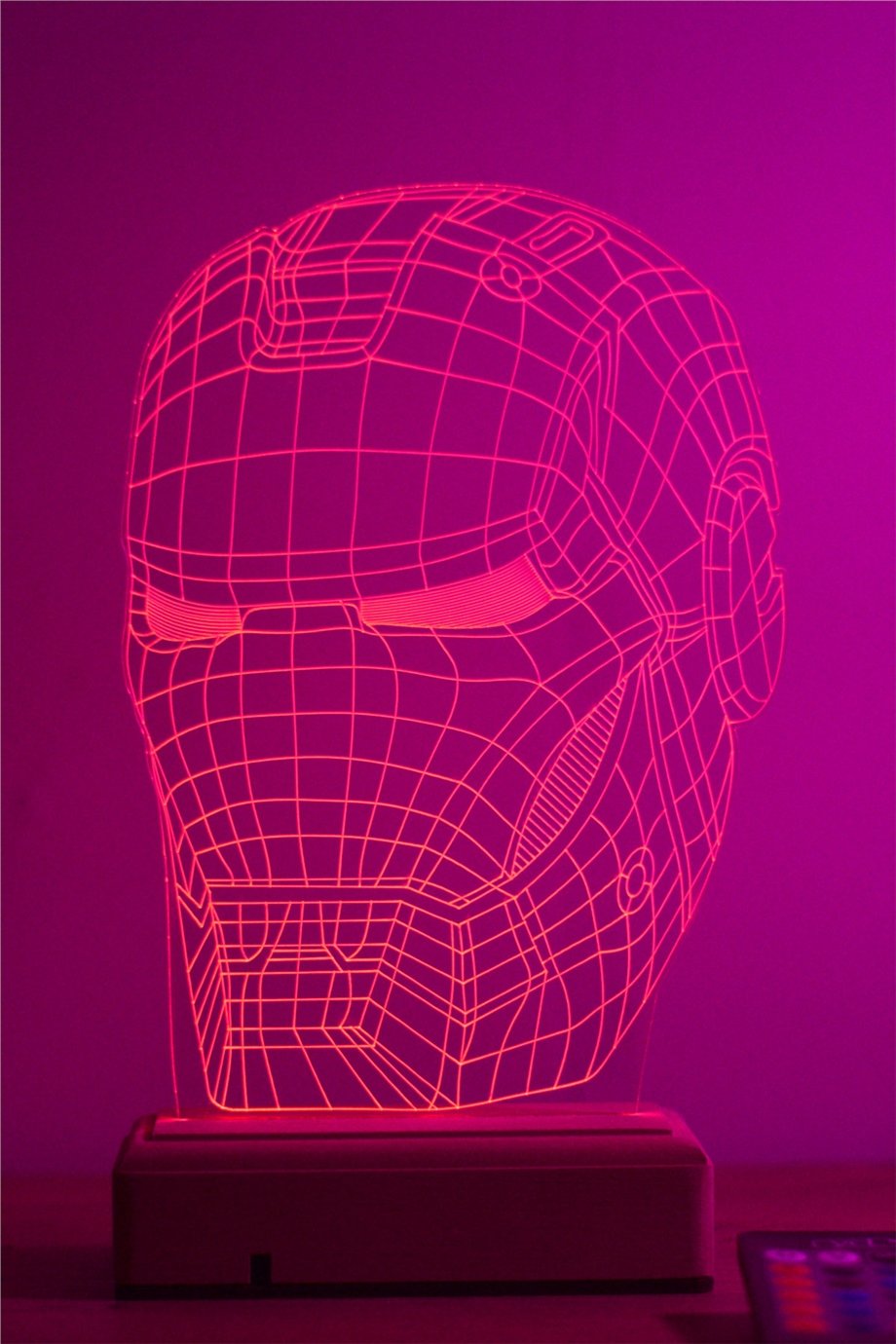 3D Iron Man 16 Renk Gece Lambası
