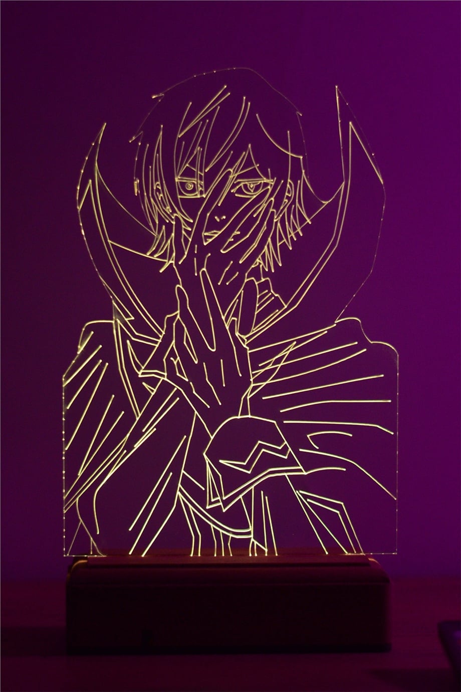 Anime Code Geass Lelouch 16 Renk Gece Lambası