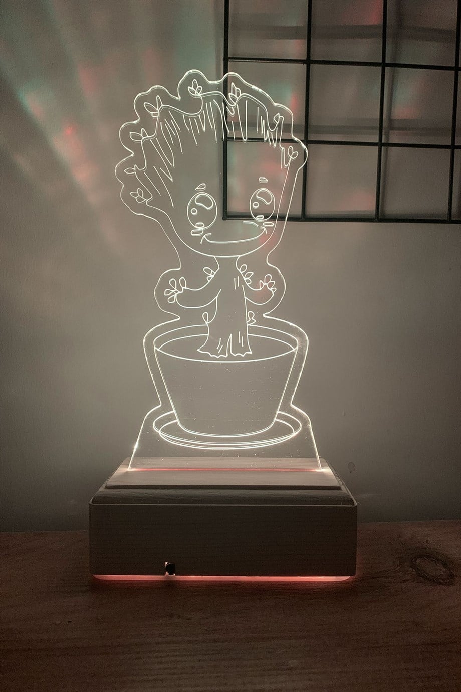 Baby Groot 16 Renk Gece Lambası