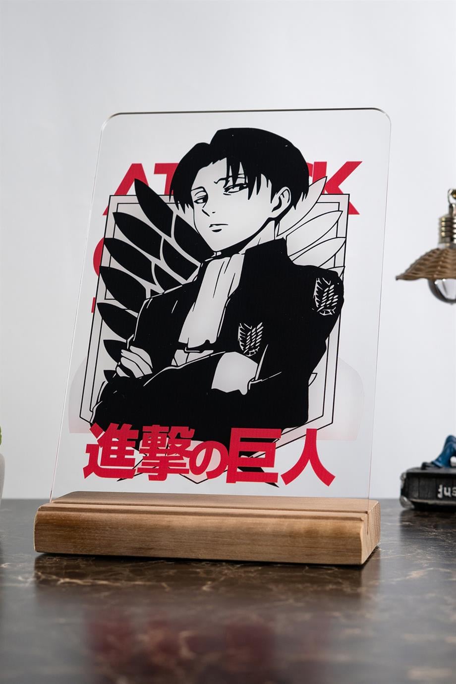 Captain Levi Ackerman Ev Dekoru Attack On Titan Anime Severlere Hediyelik Masa Süsü