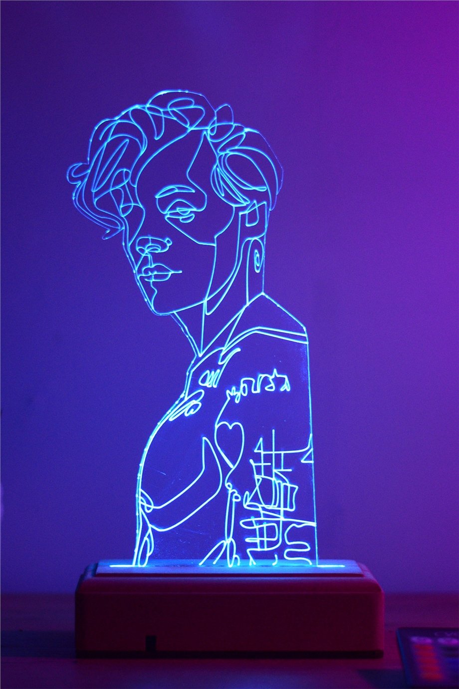Harry Styles 16 Renk Gece Lambası