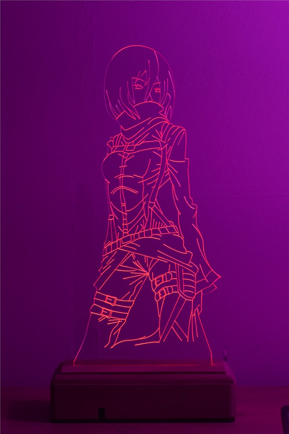 Mikasa Ackerman 16 Renk Gece Lambası