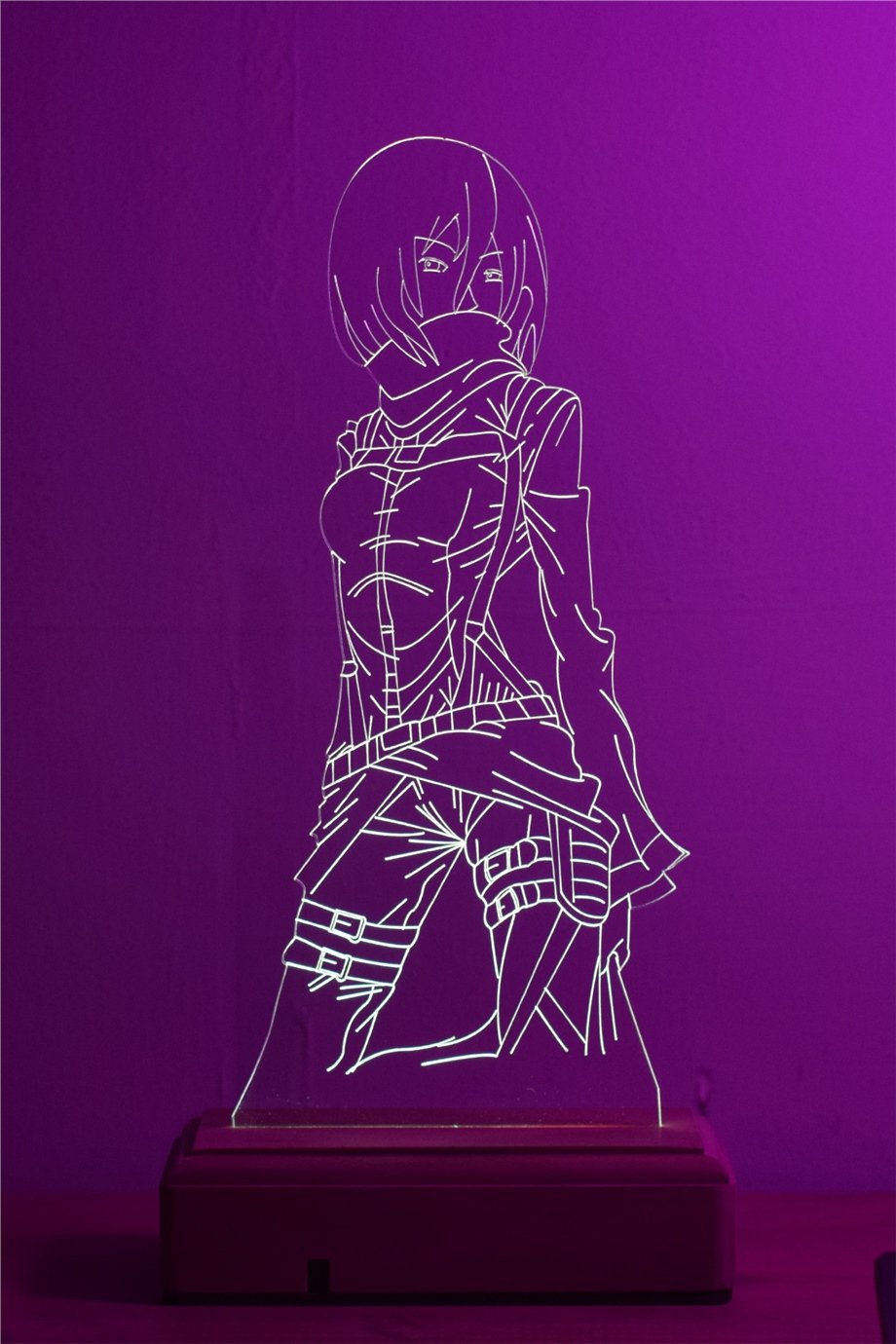Mikasa Ackerman 16 Renk Gece Lambası