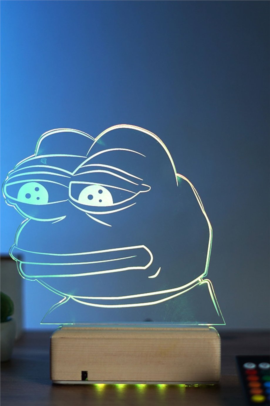 Sad Frog 16 Renk Gece Lambası