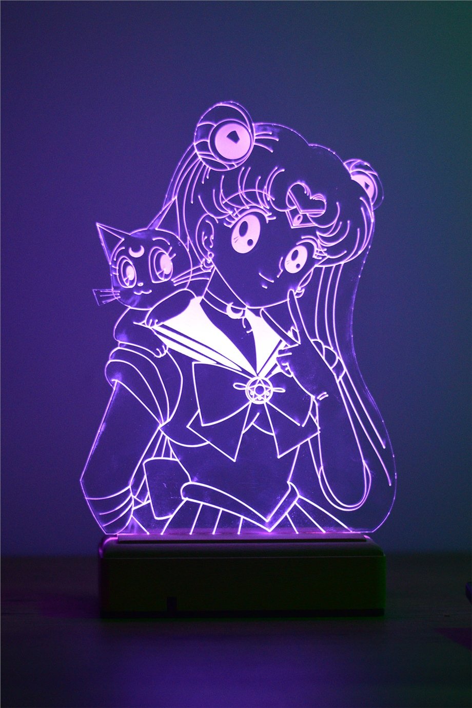Sailor Moon Usagi Tsukino 16 Renk Gece Lambası
