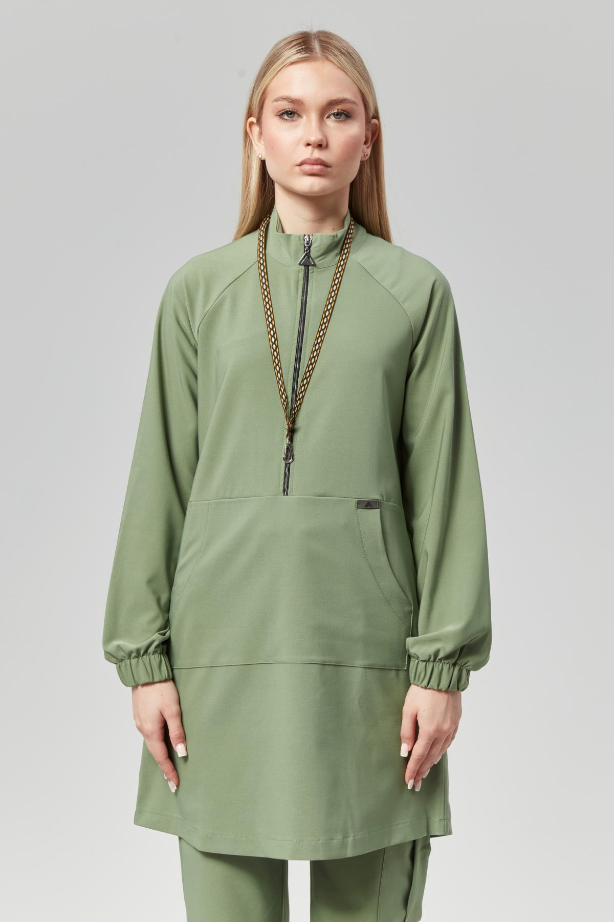 Extreme Cool Modest - Premium Çift Yön Likralı Doktor Hemşire Forma Takımı (KADIN), Yosun