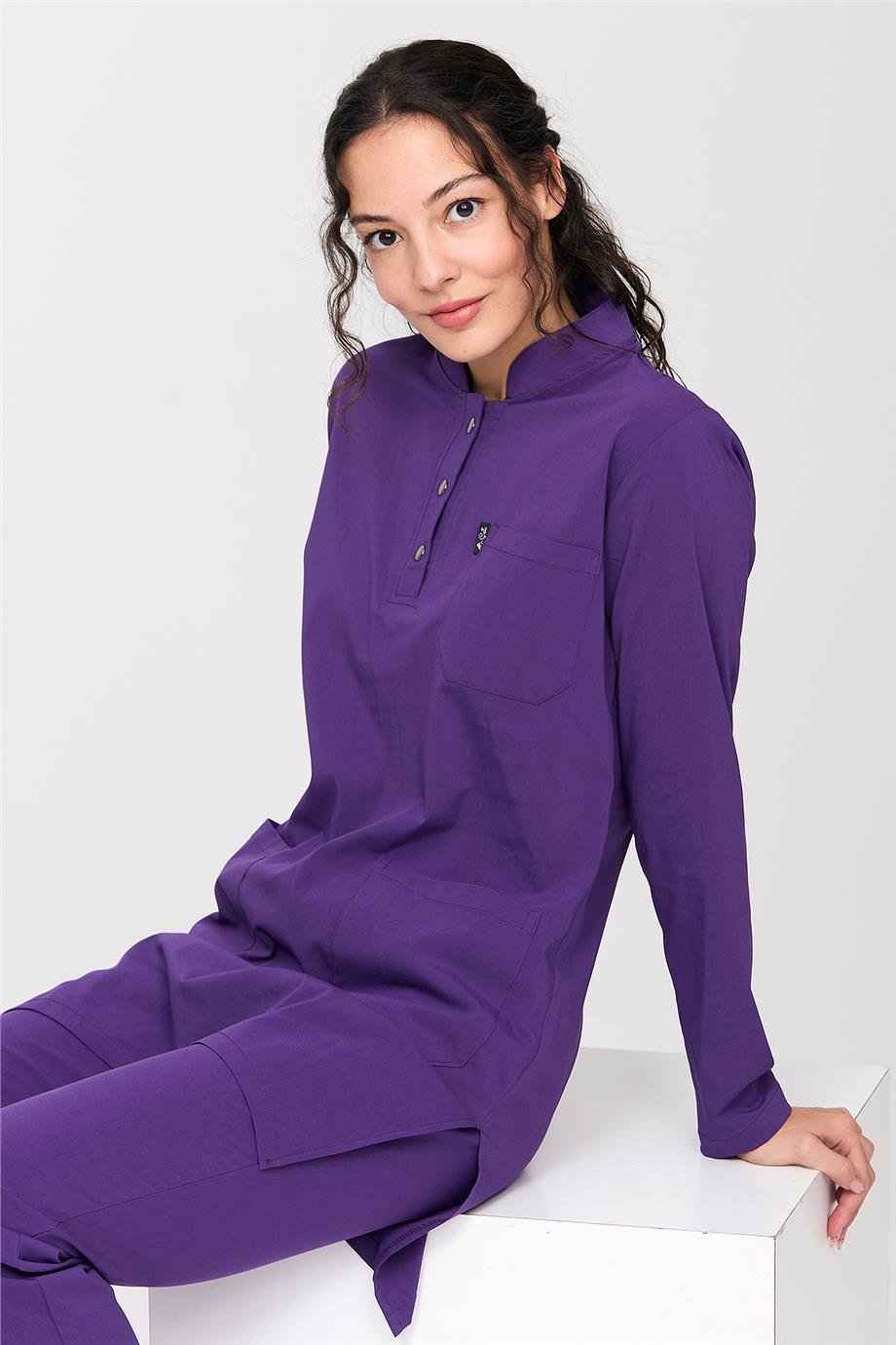 UltraLycra Modest - Likralı Doktor Hemşire Tesettür Tek Üst Forma, Mor