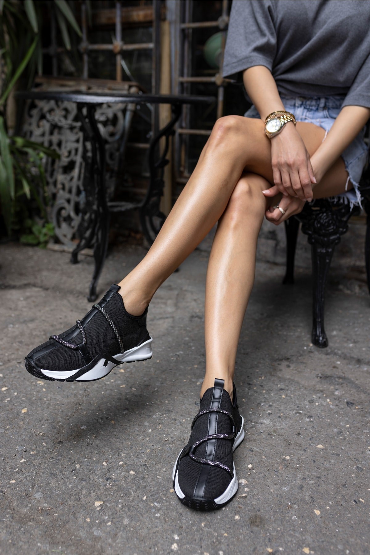 Elen Kadın Siyah Taş Detay Trıko Sneaker