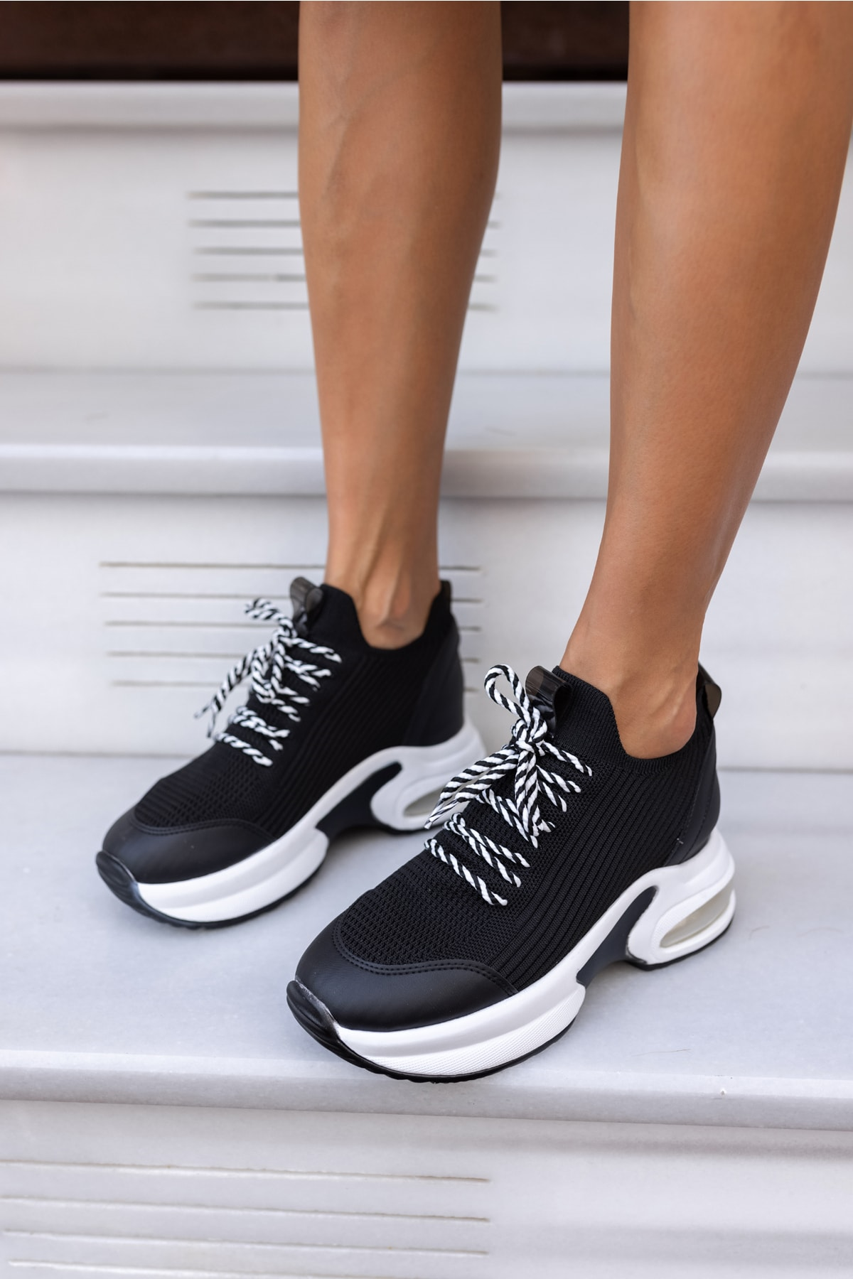 Wöber Kadin Siyah Gizlitopuk Sneakers